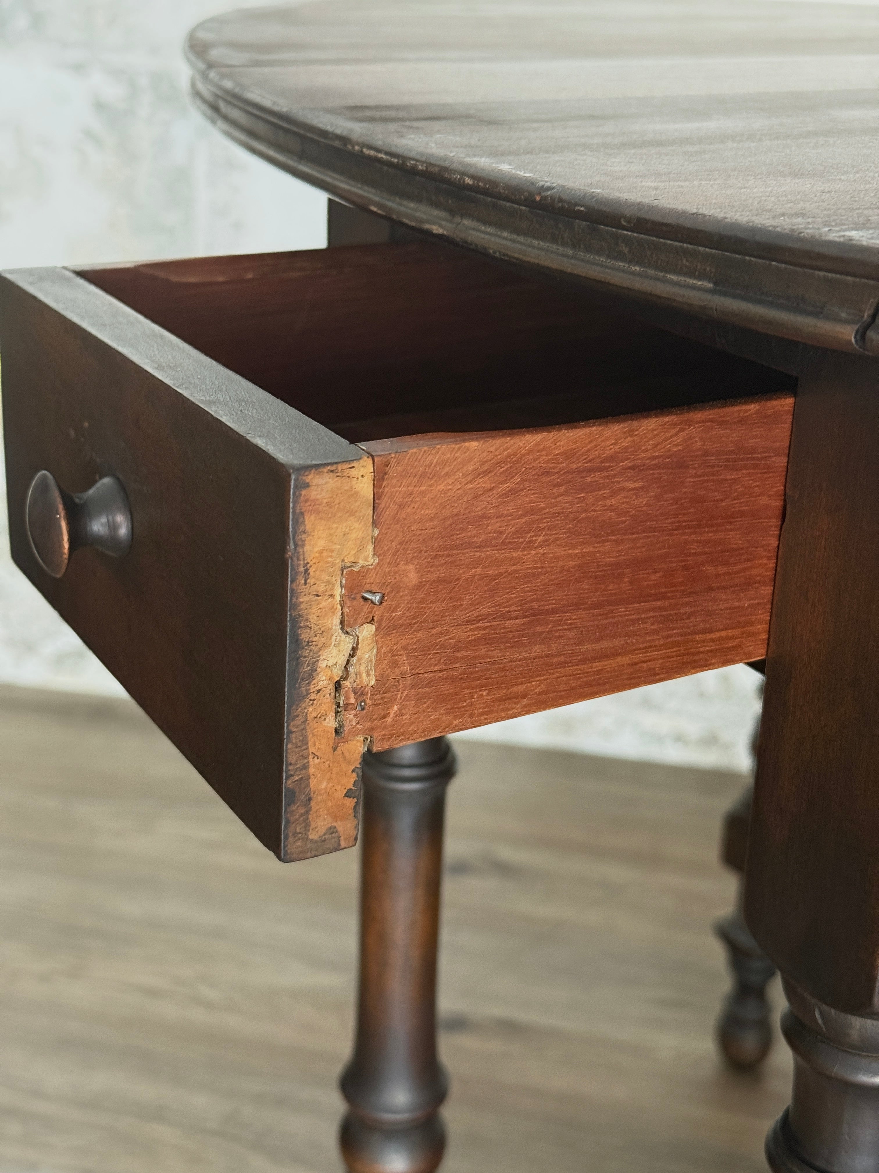Antique Gate Leg Table
