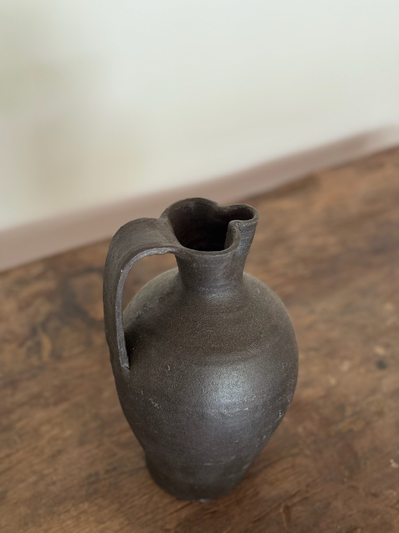 Vintage Painted Brown Pinch Pot